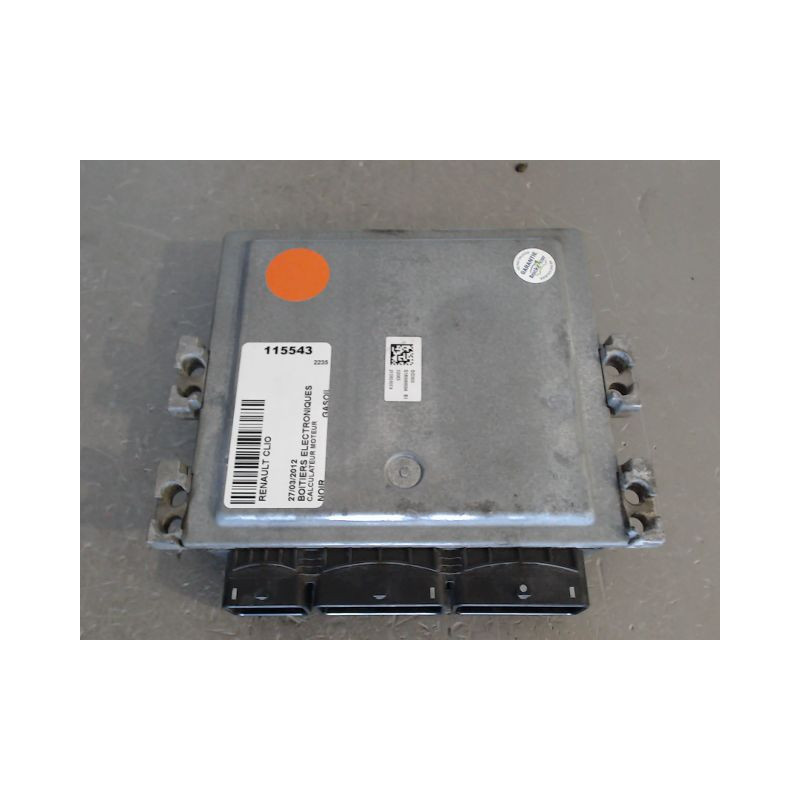 CALCULATEUR MOTEUR RENAULT CLIO