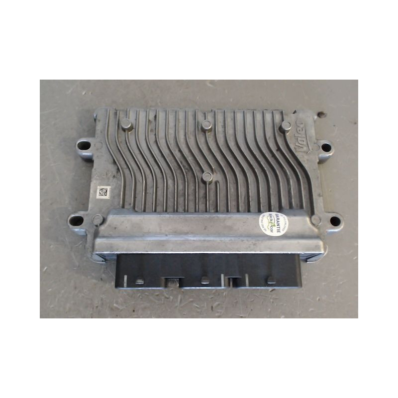 CALCULATEUR MOTEUR CITROEN C2