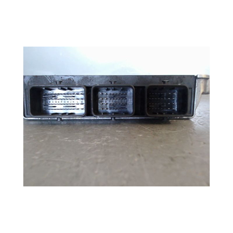 CALCULATEUR MOTEUR CITROEN C2