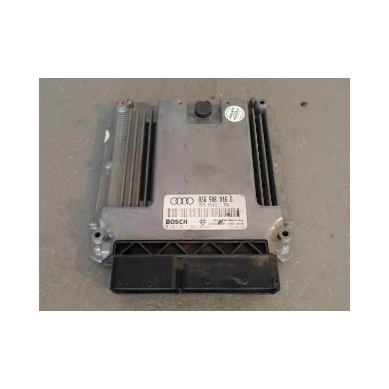 CALCULATEUR MOTEUR AUDI A3