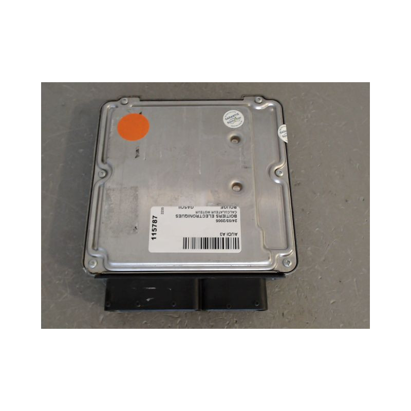 CALCULATEUR MOTEUR AUDI A3