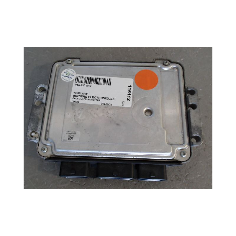 CALCULATEUR MOTEUR VOLVO S40