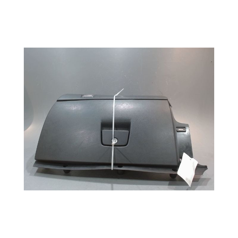 BOITE A GANTS VOLVO S40