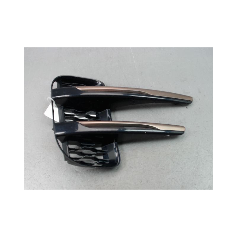 GRILLE VENTILATION PARE-CHOC AVD LAND ROVER RR EVOQUE