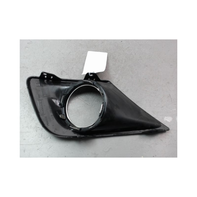ENJOLIVEUR PARE-CHOC AVG PEUGEOT 207 2006-2013
