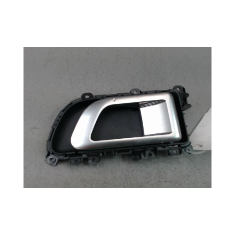 POIGNEE INTERIEURE PORTE ARRIERE GAUCHE LAND ROVER DISCOV.SP
