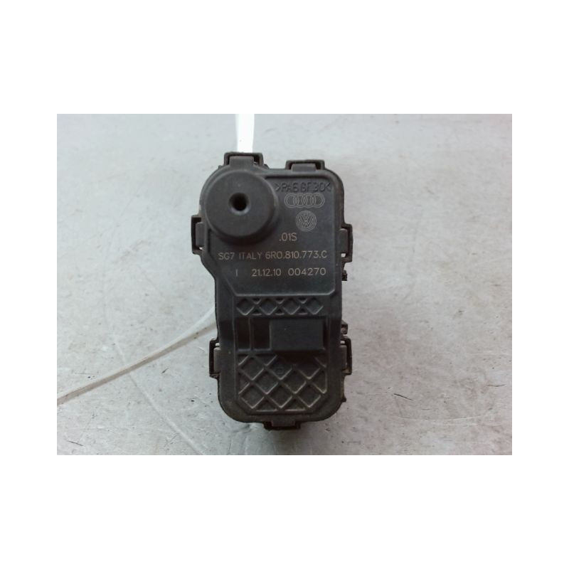 ACTIONNEUR TRAPPE CARBURANT VOLKSWAGEN POLO V 2009-...