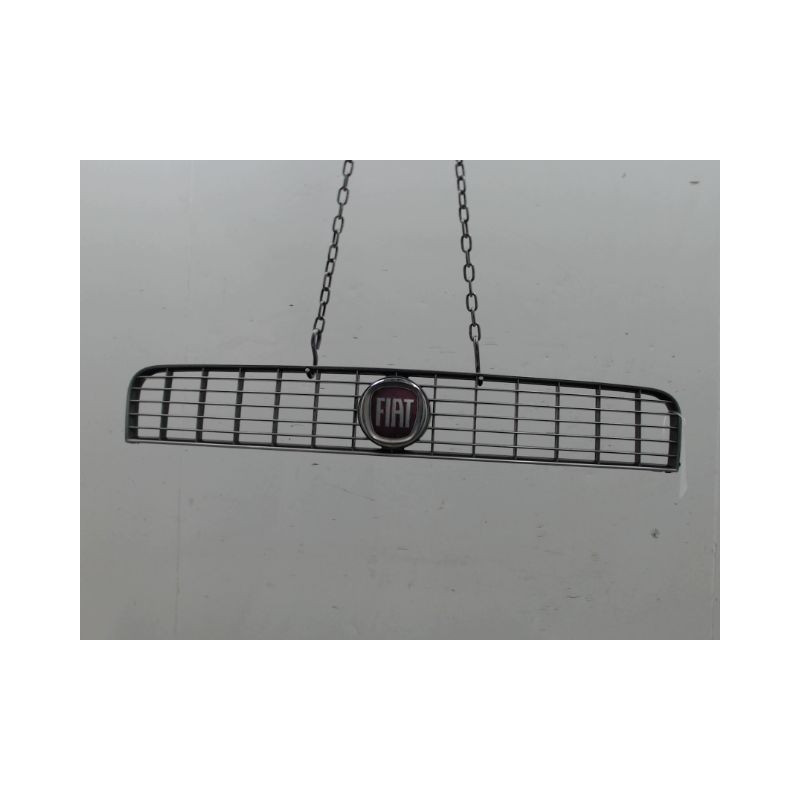 CALANDRE FIAT GRANDE PUNTO III 2005-2013