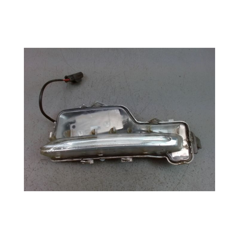 FEUX POSITION GAUCHE VOLVO S60 2004-