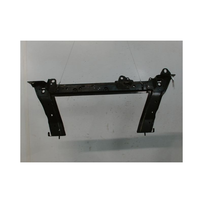 TRAVERSE INFERIEURE ARMATURE AVANT RENAULT ZOE