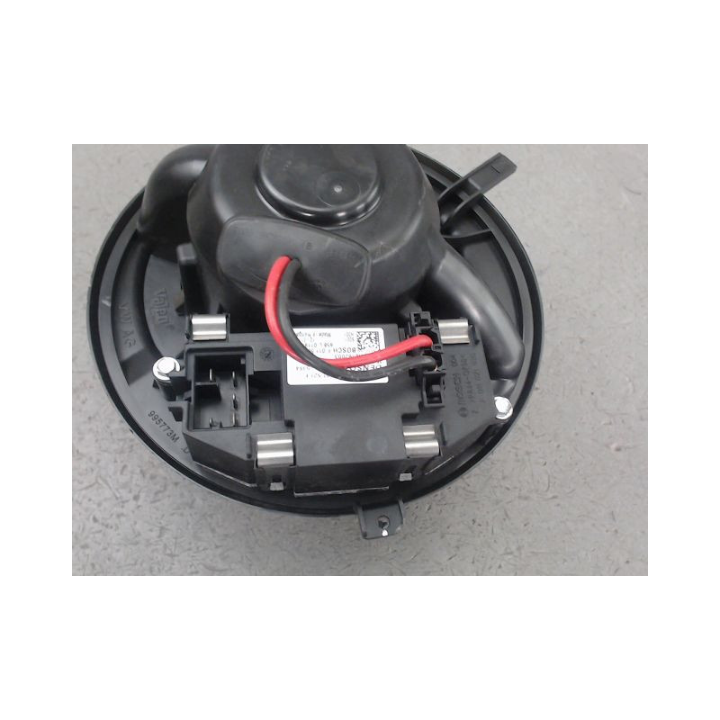MOTEUR VENTILATEUR CHAUFFAGE AUDI TTS