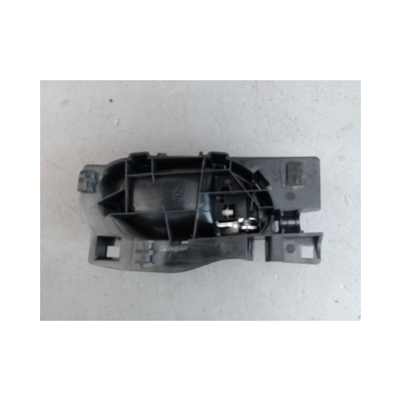 POIGNEE INTERIEURE PORTE AVANT GAUCHE PEUGEOT 208
