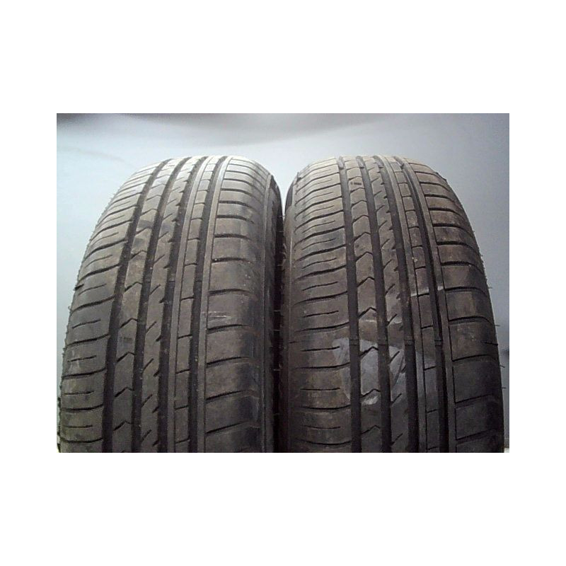 Paire de pneus WINRUN R330 175 65 14 82 T