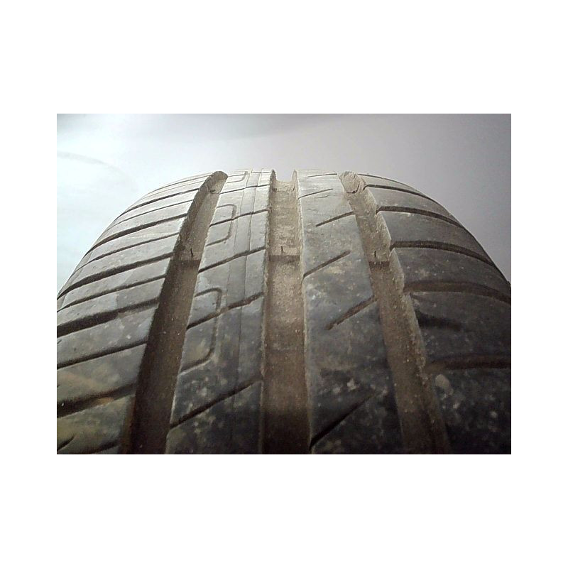 Pneu GOOD YEAR EFFICIENT GRIP PERFORMANCE 185 60 15 84 H