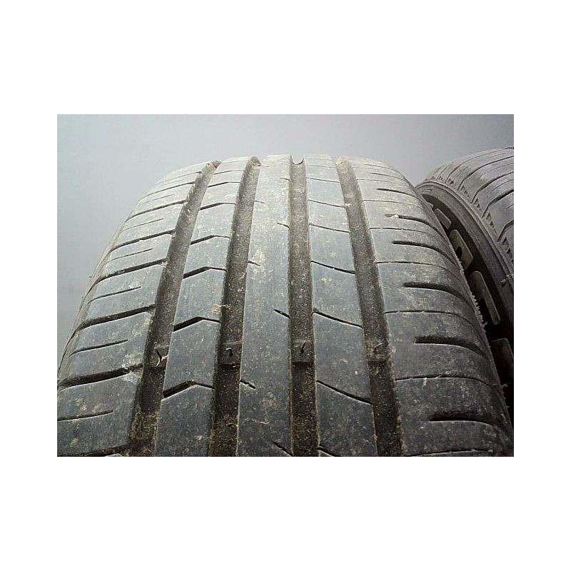 Paire de pneus TRACMAX X-PRIVILO TX1 195 55 15 85 V
