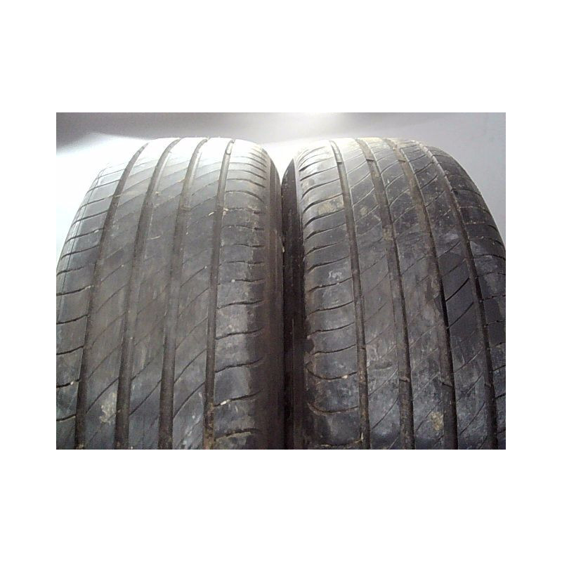 Paire de pneus MICHELIN PRIMACY 4 215 55 17 103 V