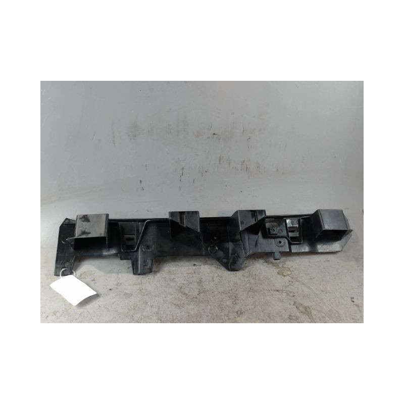 SUPPORT CENTRAL PARE-CHOC ARRIERE  PEUGEOT 208