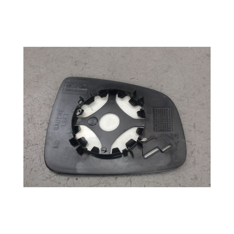 GLACE RETROVISEUR EXT G DACIA SANDERO
