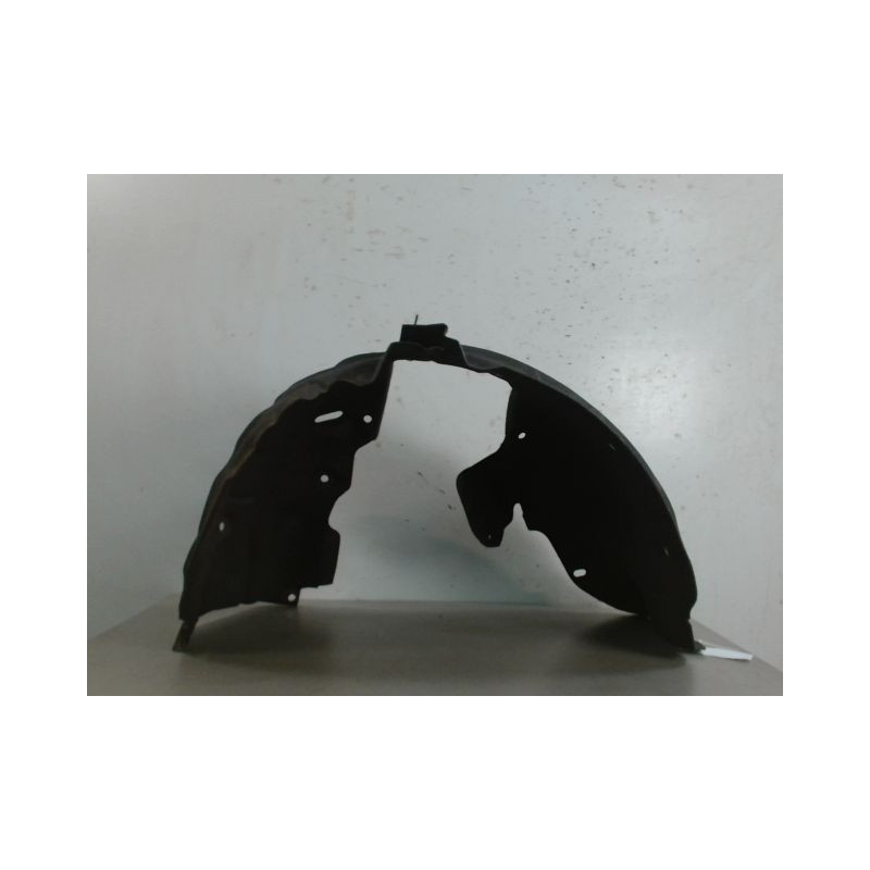 PARE-BOUE AVANT GAUCHE RENAULT MEGANE