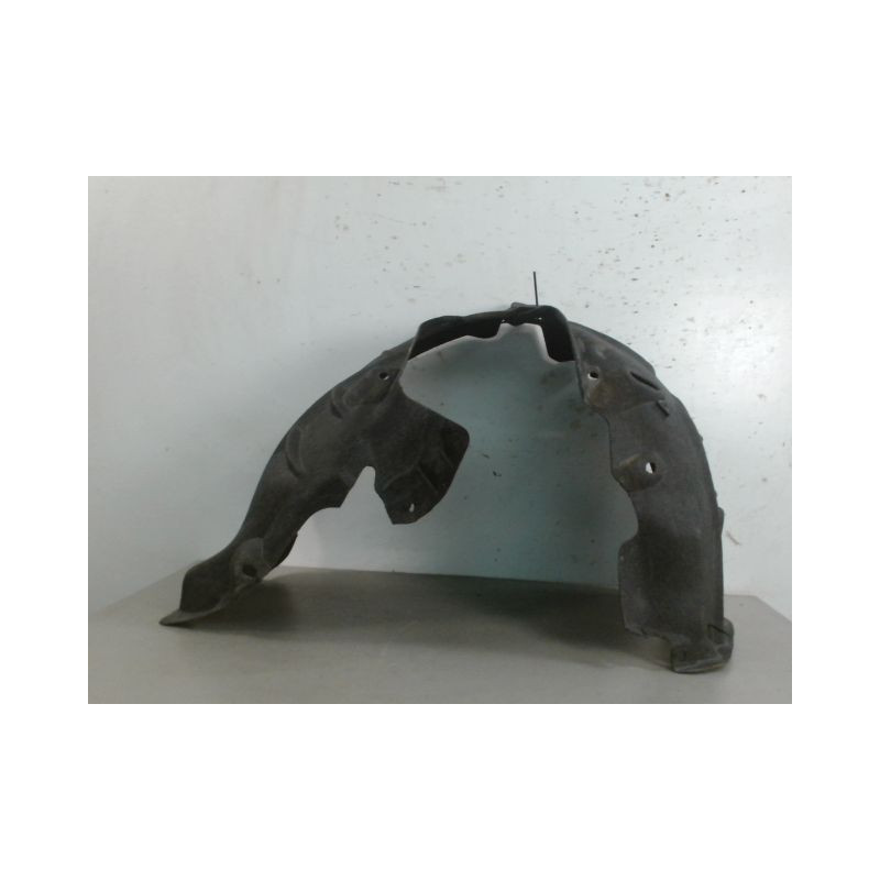 PARE-BOUE AVANT GAUCHE RENAULT MEGANE