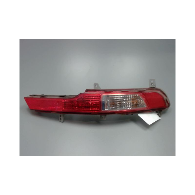 FEU DE PARE-CHOC ARRIERE DROIT KIA SPORTAGE III 2010-
