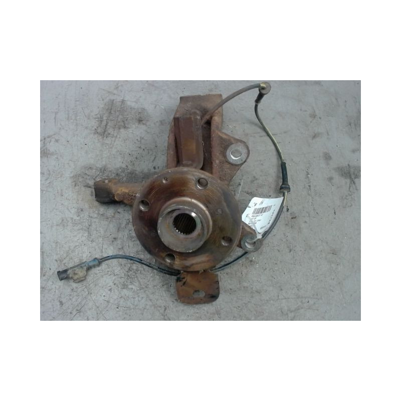 PIVOT AVANT DROIT PEUGEOT 107 3P