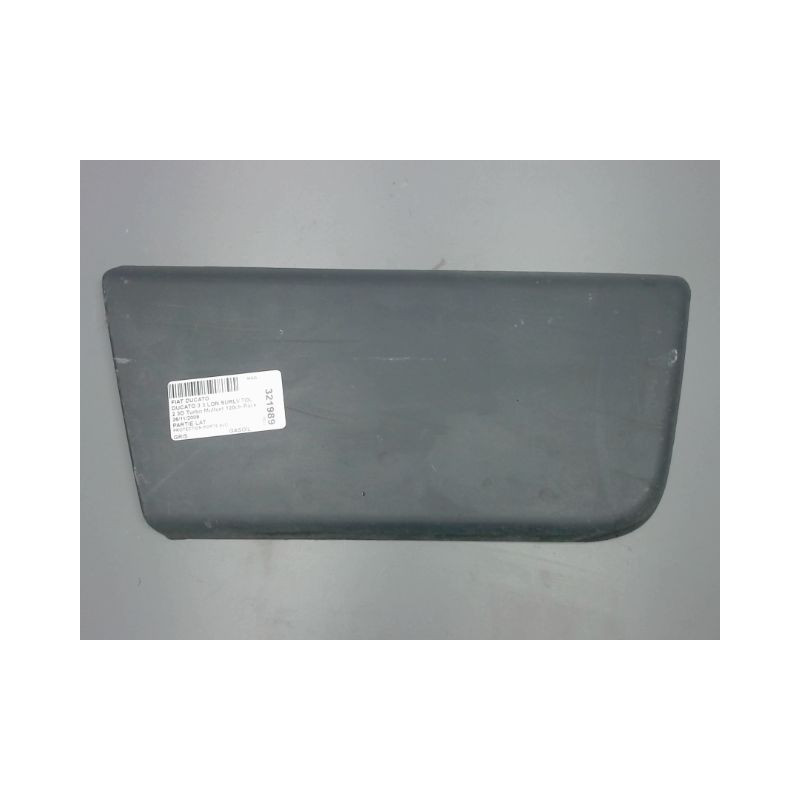 PROTECTION PORTE AVANT DROIT FIAT DUCATO 3.3 LON.SURLV.TOL. 6.06-