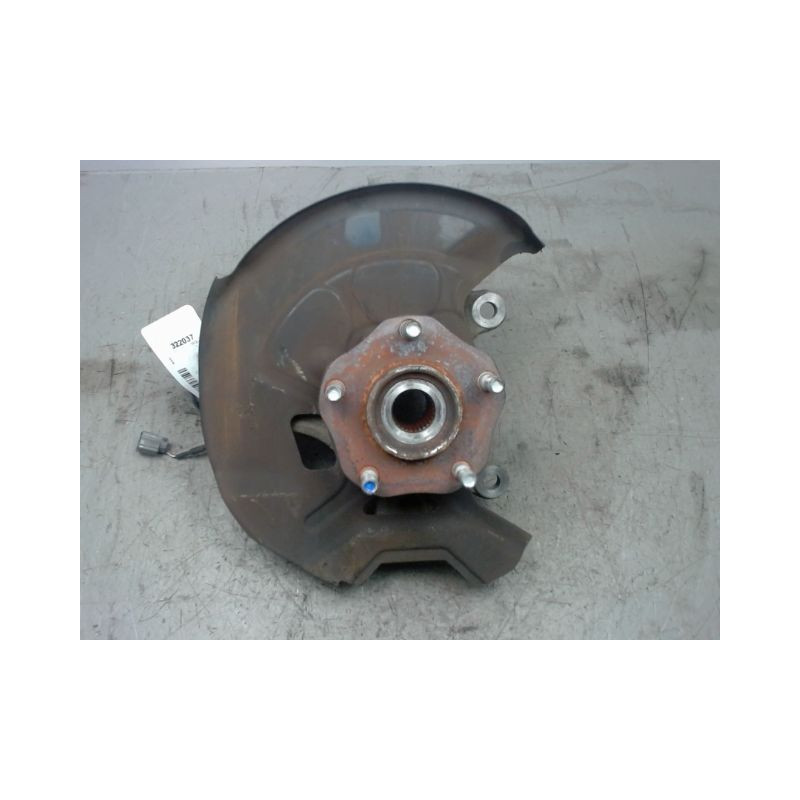 PIVOT AVANT DROIT NISSAN X-TRAIL