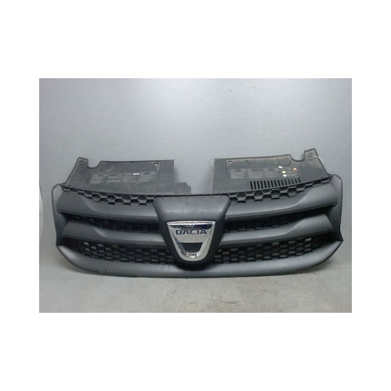 CALANDRE DACIA SANDERO 2 PHASE 1  ESSENCE