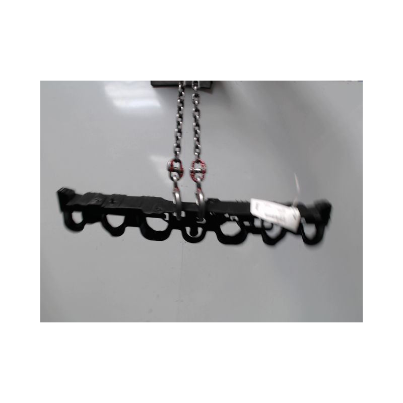 SUPPORT CENTRAL PARE-CHOC ARRIERE  RENAULT CLIO IV