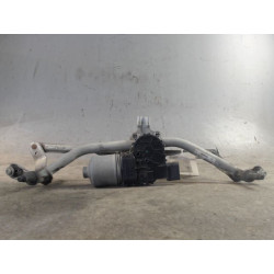 MOTEUR ESSUIE-GLACE AV