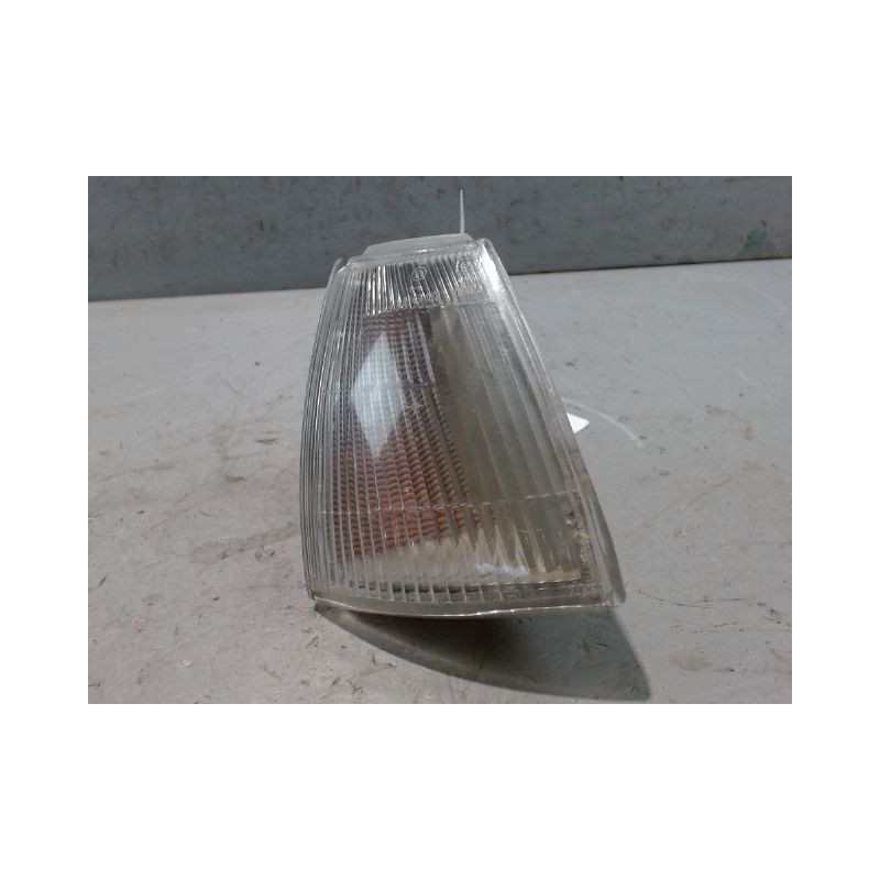 CLIGNOTANT DROIT RENAULT CLIO