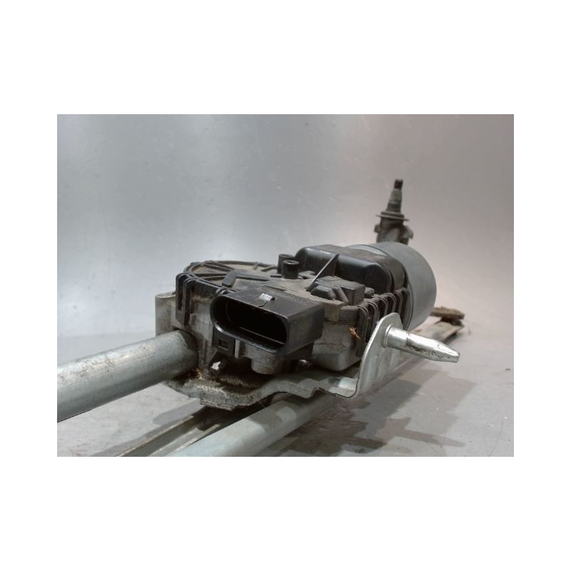 MOTEUR ESSUIE-GLACE AVANT VOLKSWAGEN POLO
