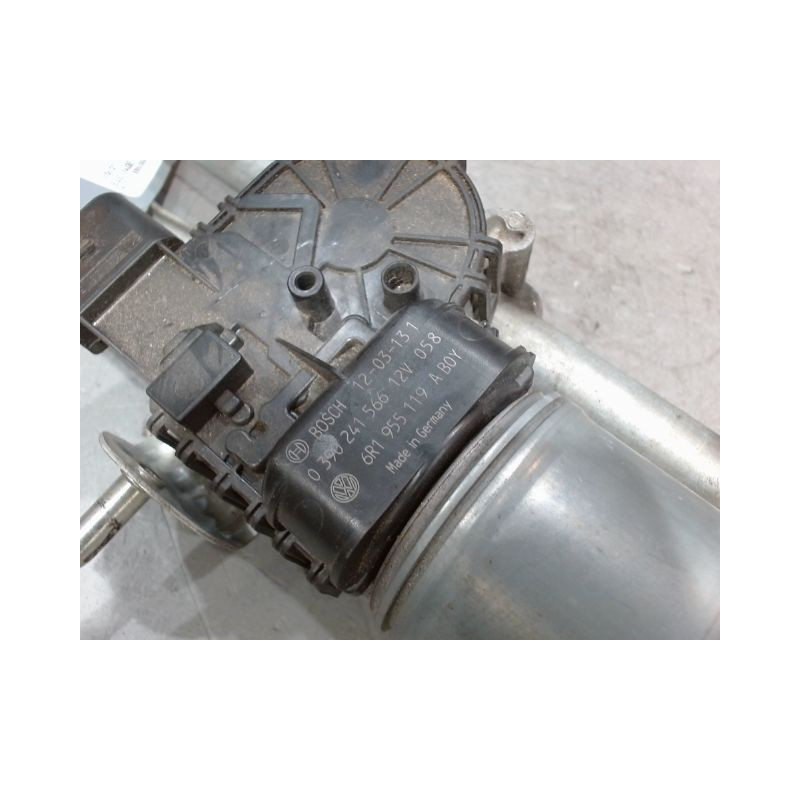 MOTEUR ESSUIE-GLACE AVANT VOLKSWAGEN POLO