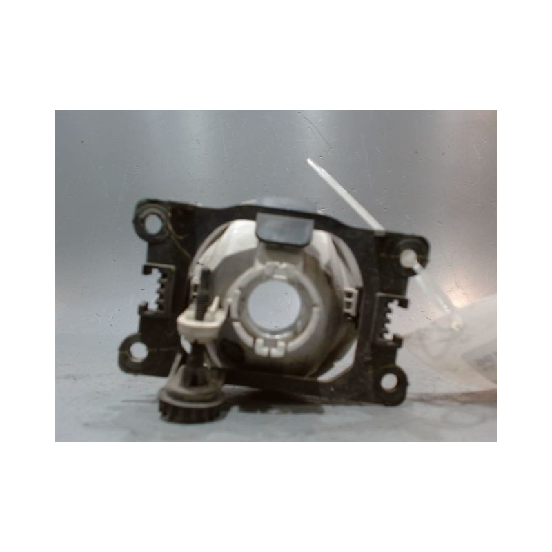 PHARE ANTIBROUILLARD AVANT DROIT PEUGEOT 208