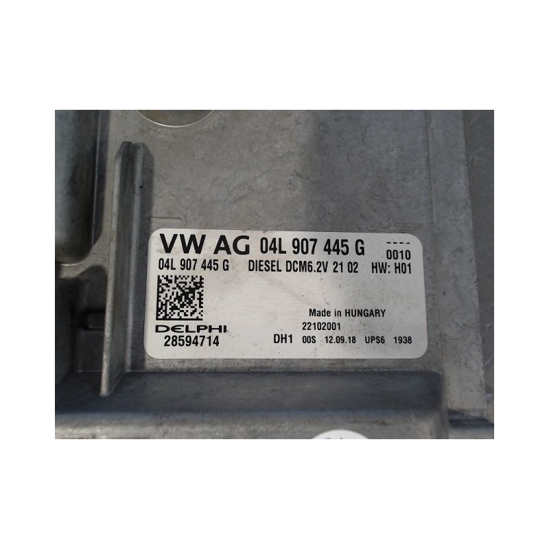 CALCULATEUR MOTEUR SKODA OCTAVIA