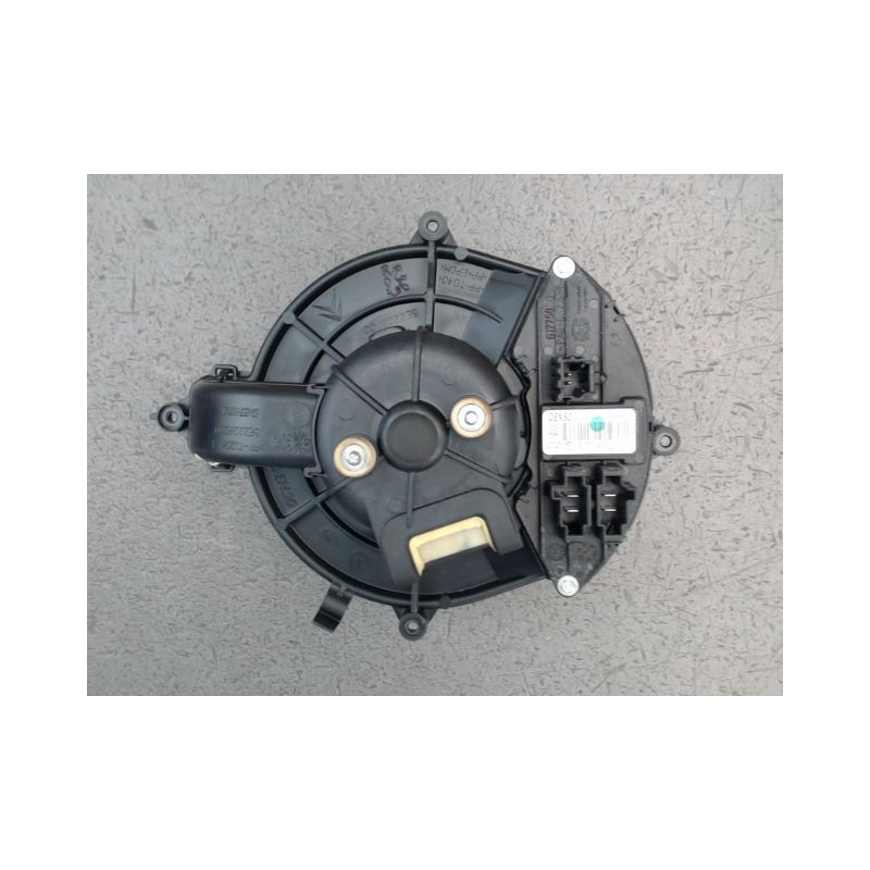 MOTEUR VENTILATEUR CHAUFFAGE PEUGEOT PARTNER