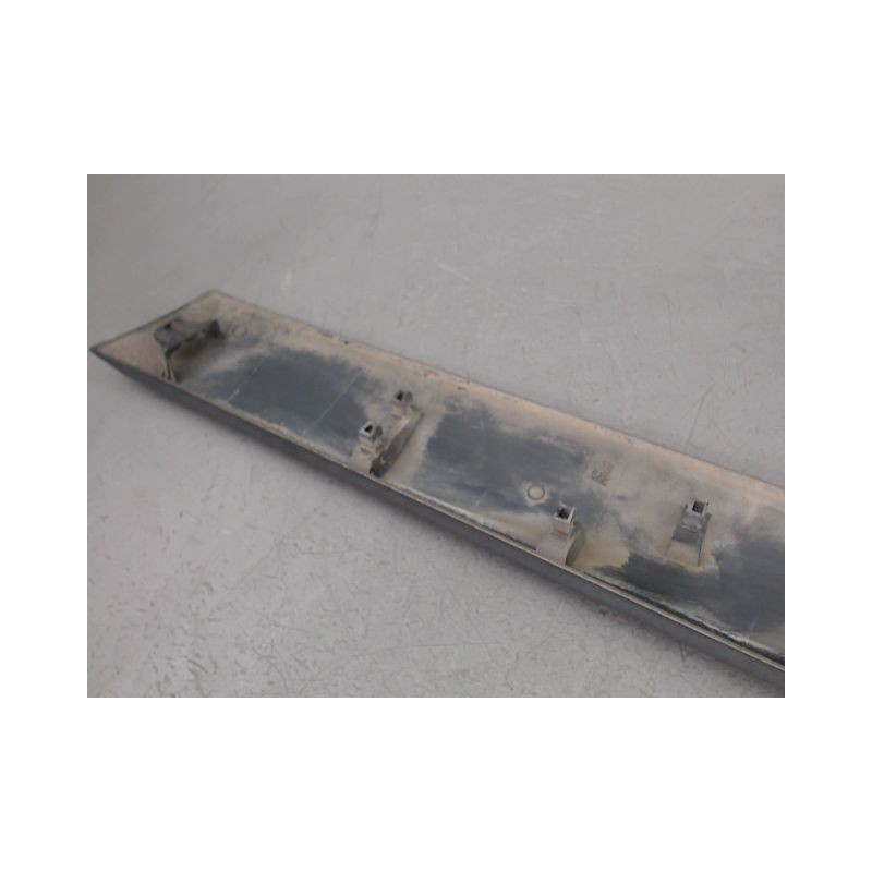 PROTECTION PORTE AVANT GAUCHE DACIA LODGY