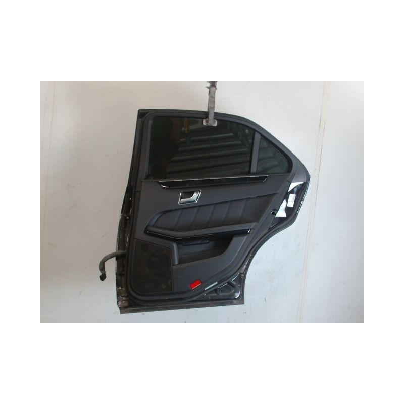 PORTE ARRIERE DROIT MERCEDES CLASSE E