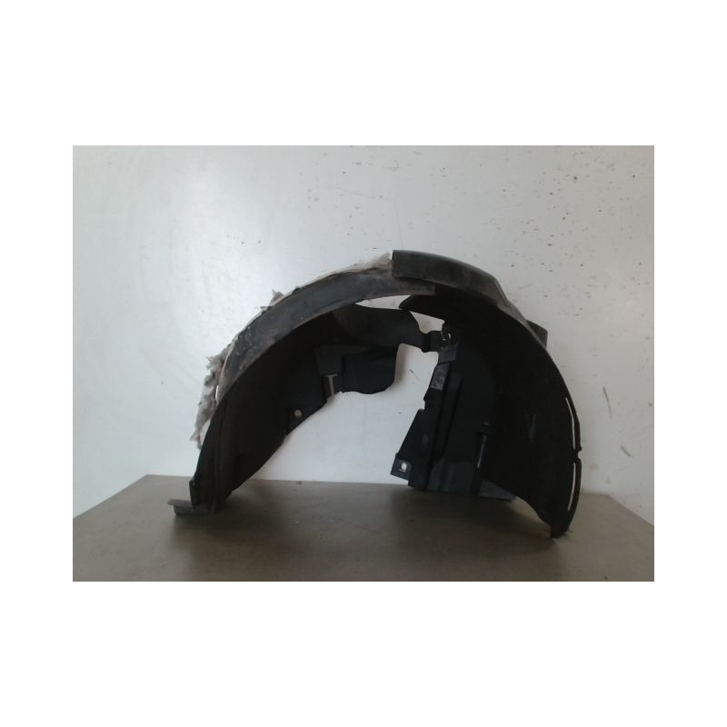 PARE-BOUE AVANT DROIT RENAULT CAPTUR