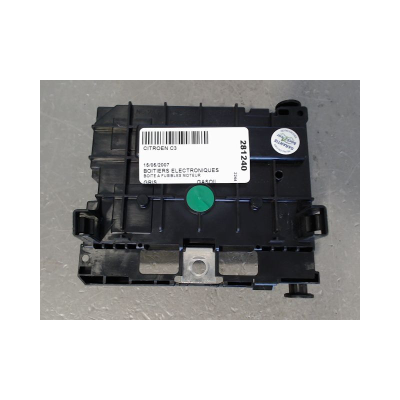 BOITE A FUSIBLES CITROEN C3