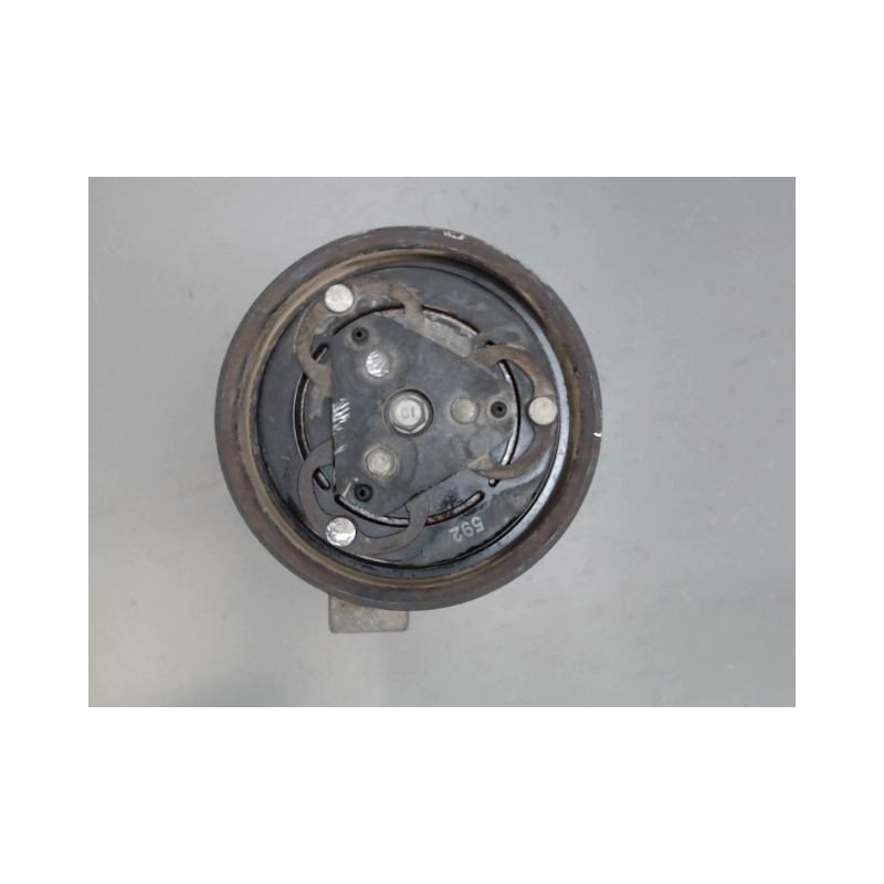 COMPRESSEUR AIR CONDITIONNE PEUGEOT 107