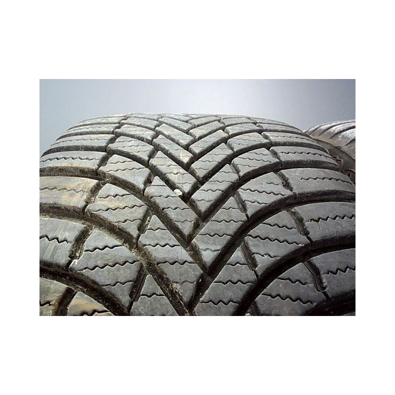 Paire de pneus FIRESTONE MULTISEASON 205 45 17 88 V