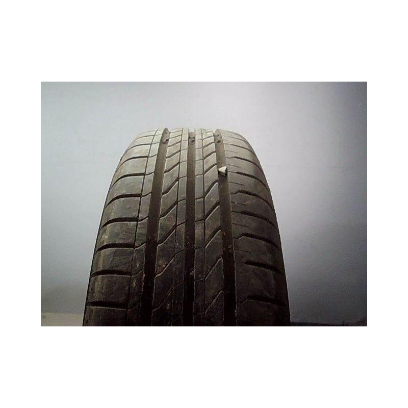 Pneu CONTINENTAL ULTRA CONTACT 155 65 14 75 T