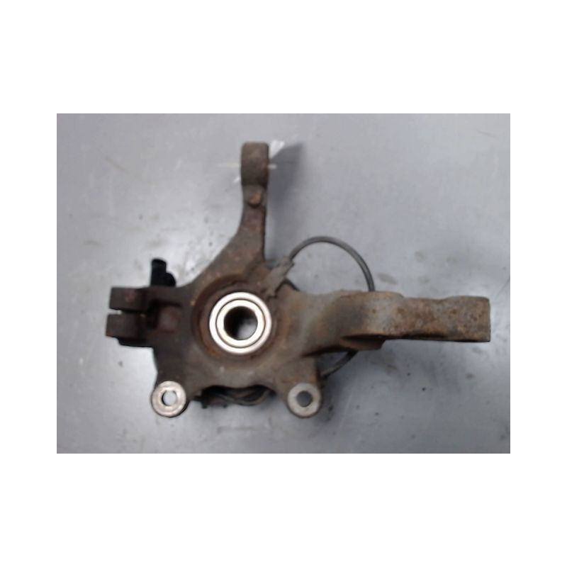 PIVOT AVANT GAUCHE NISSAN MICRA
