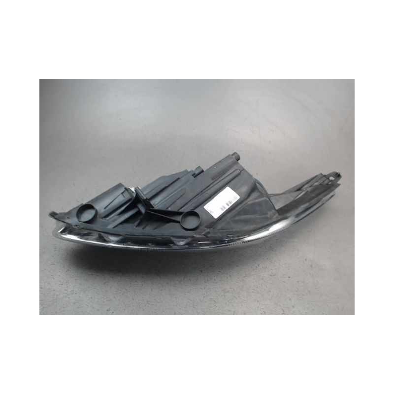 PHARE DROIT FORD FIESTA