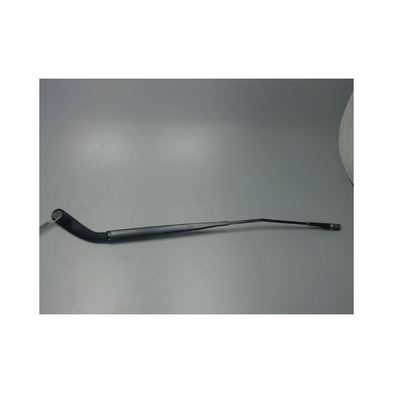 BRAS ESSUIE-GLACE AVANT DROIT MERCEDES VITO