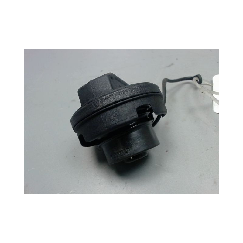 BOUCHON RESERVOIR A CARBURANT SKODA RAPID