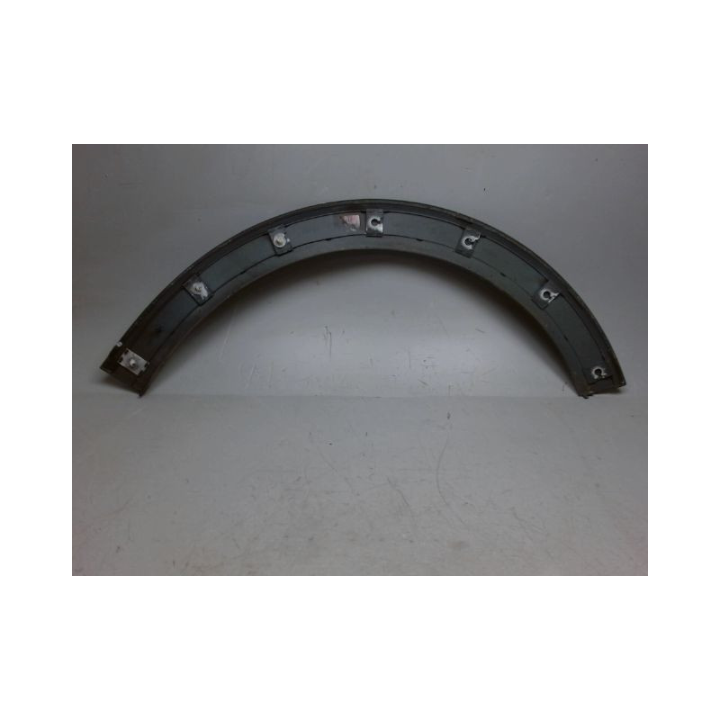 ELARGISSEUR AILE AVANT GAUCHE PEUGEOT 208 PHASE 2 ESSENCE