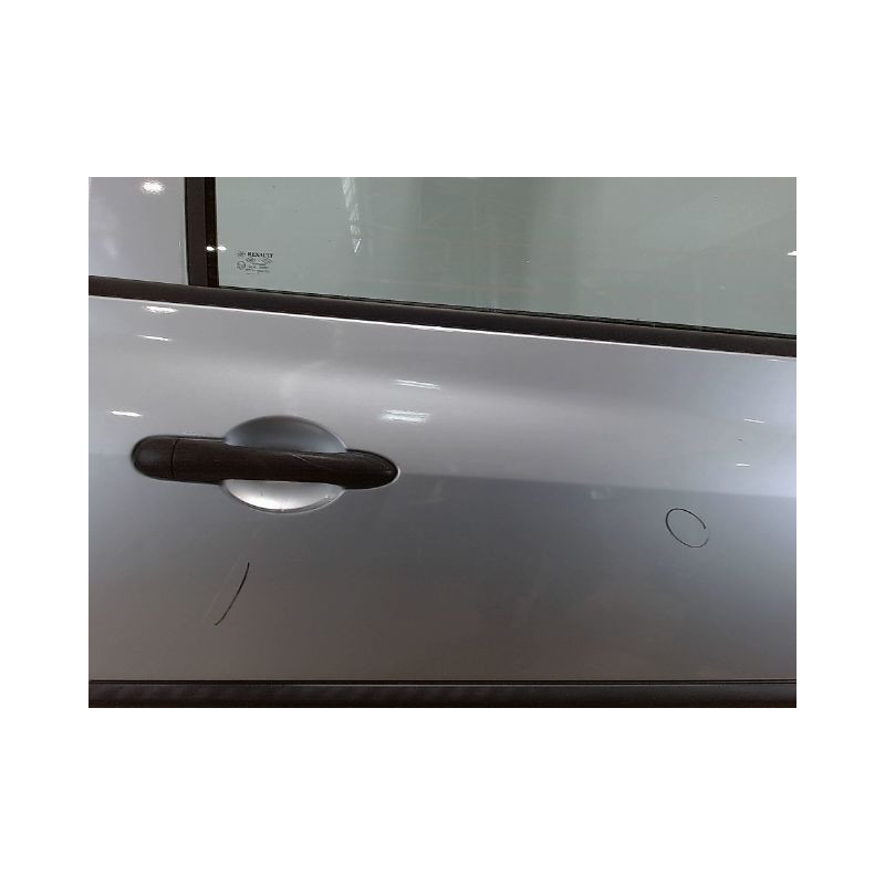 PORTE AVANT DROIT RENAULT CLIO
